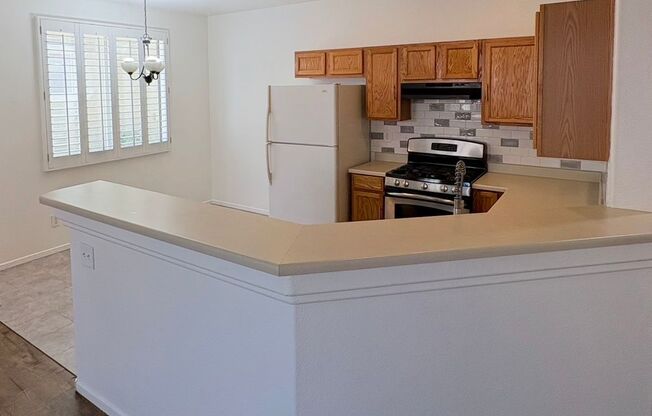 6064 NESTLED FOOT ST