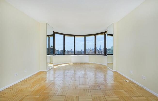 Studio, 1 bath, 520 sqft, $3,750, Unit 34-O