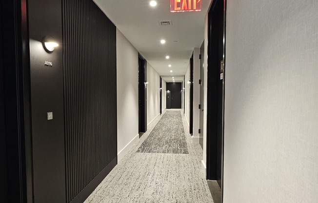 1 bed, 1 bath, $5,286, Unit D-206