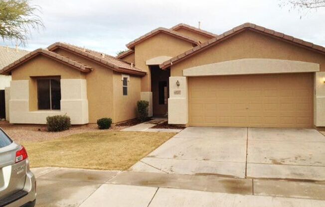 Nice 3 bedroom 2 bath home in Mesa!