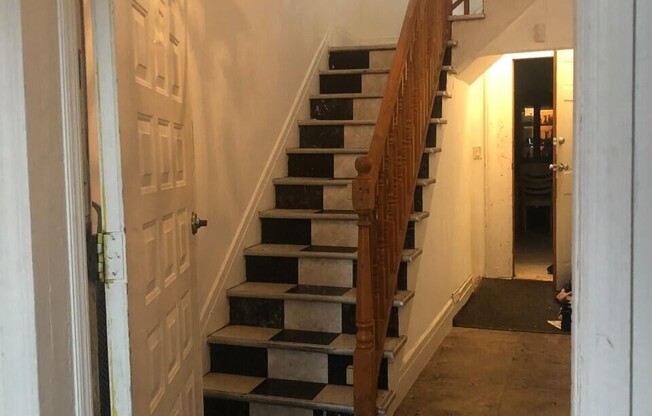 1 BARKER ST