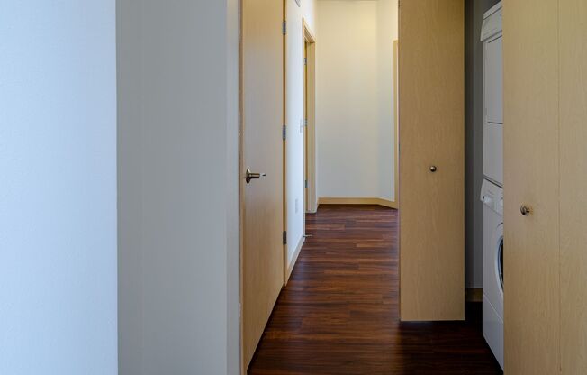 2 beds, 2 baths, 1,132 sqft, $1,660, Unit 8101-402