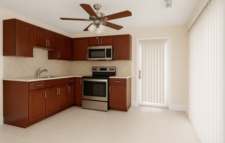 2724 - YEAA Duplex