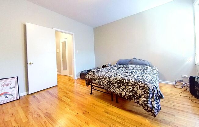 1 bed, 1 bath, 800 sqft, $2,250, Unit 1337 3B
