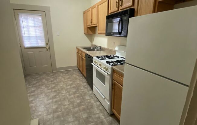 1 bed, 1 bath, 506 sqft, $695, Unit 718