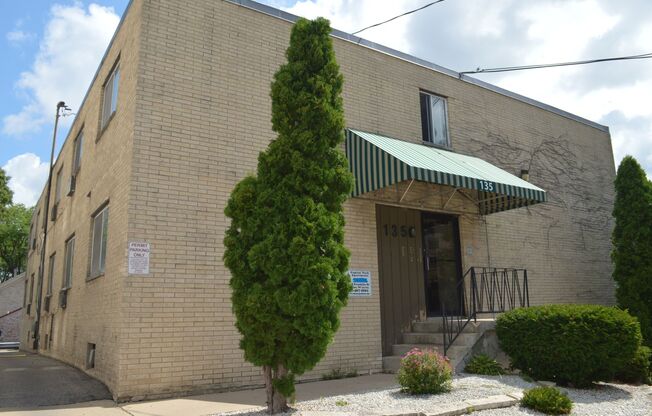 MAY RENT FREE  - Sign on this Studio today!
