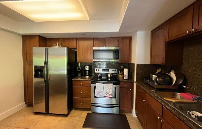 1 bed, 2 baths, $2,650