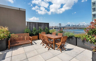 446 KENT AVE