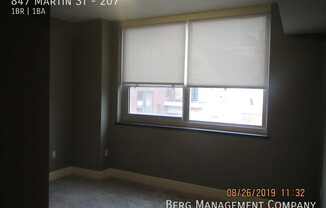 847 Martin St