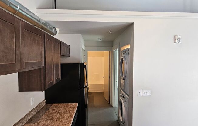 1 bed, 1 bath, $1,260, Unit CPC-A305