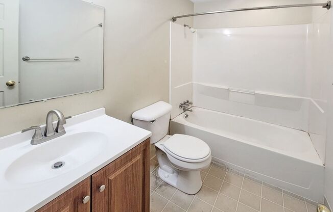 3 beds, 1 bath, $1,995