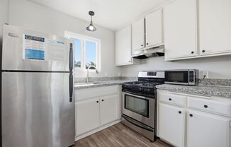 1425 Grand Ave