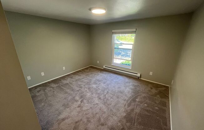 1 bed, 1 bath, 800 sqft, $1,895, Unit 2727 - 307