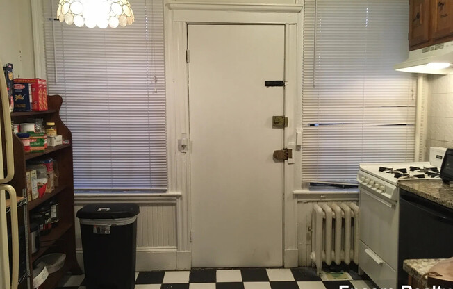 47 GORDON ST