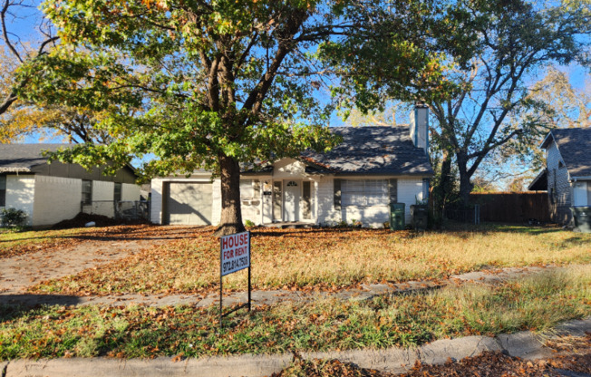 1321 ROSEWOOD HLS DR