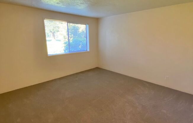 2 beds, 2 baths, 1,150 sqft, $1,712, Unit 0172