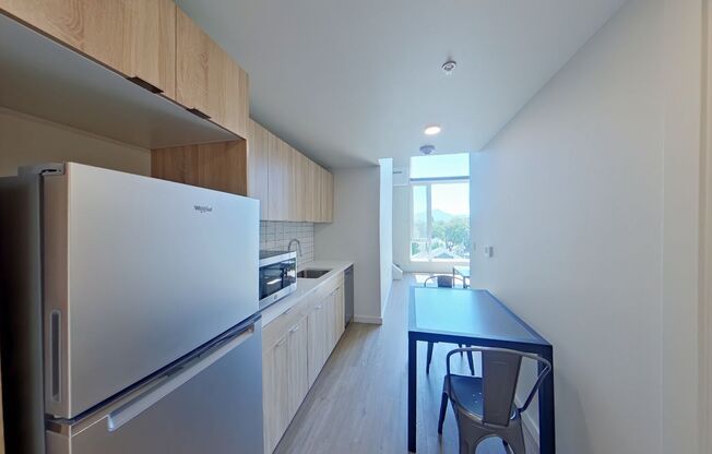 1 bed, 1 bath, 496 sqft, $1,450, Unit 512