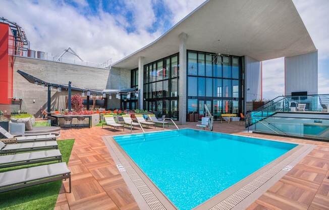 resort style pool at Shift