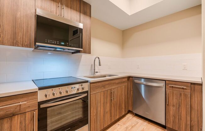 MARQ - The Woods on Marquam Hill