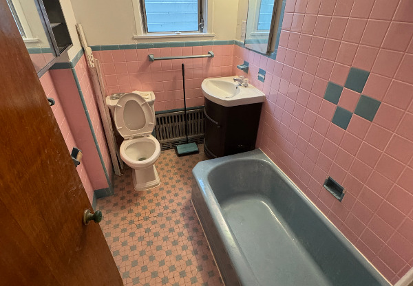 905 909 CHRISTIAN ST