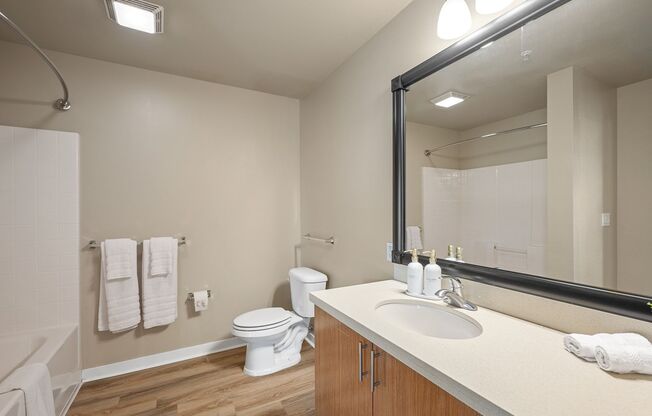 1 bed, 1 bath, 979 sqft, $2,495, Unit A213