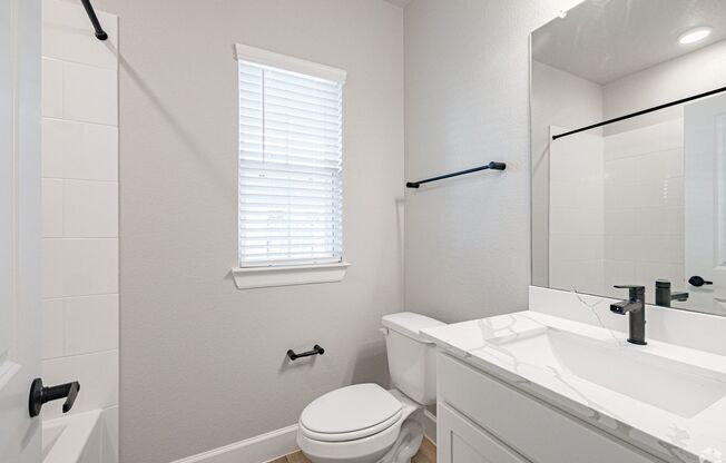 2 beds, 2 baths, 983 sqft, $2,150, Unit 1404