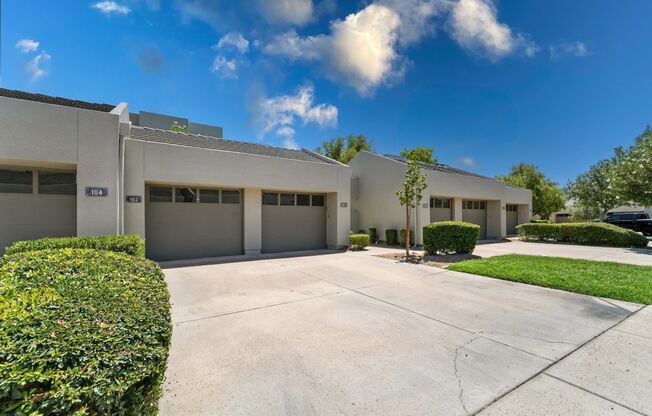 Beautiful 2-Bed, 2-Bath Condo in Gainey Ranch!