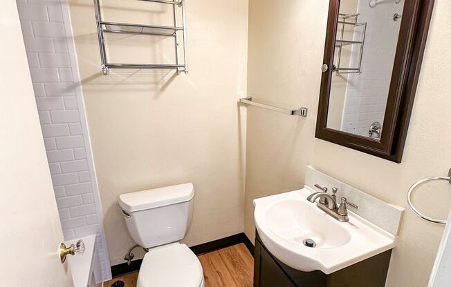 Studio, 1 bath, 250 sqft, $1,295, Unit 03