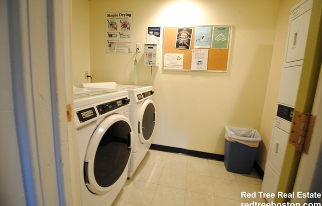 2 beds, 1 bath, 800 sqft, $3,800, Unit D