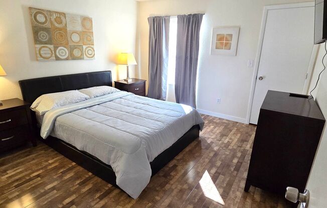 1 bed, 1 bath, $1,600