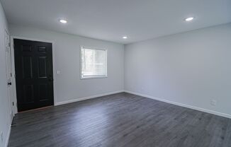 2 beds, 1 bath, $1,000