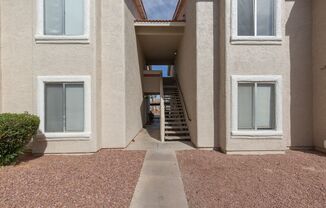 2 beds, 2 baths, $1,400, Unit Building 4