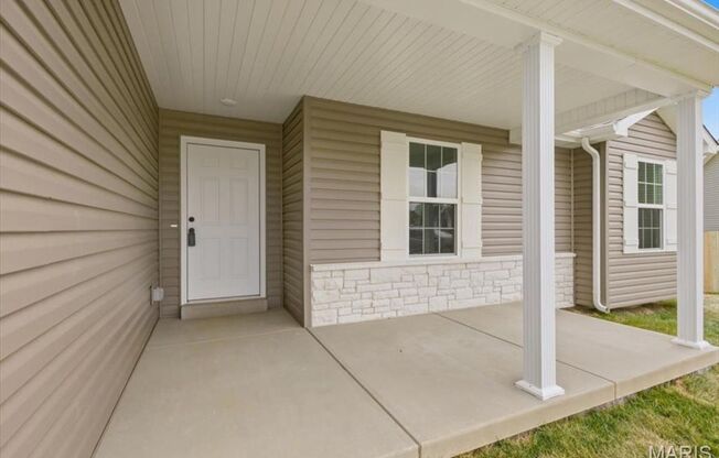 3 beds, 3 baths, 1,323 sqft, $2,400, Unit Rivers Edge Dr - 179