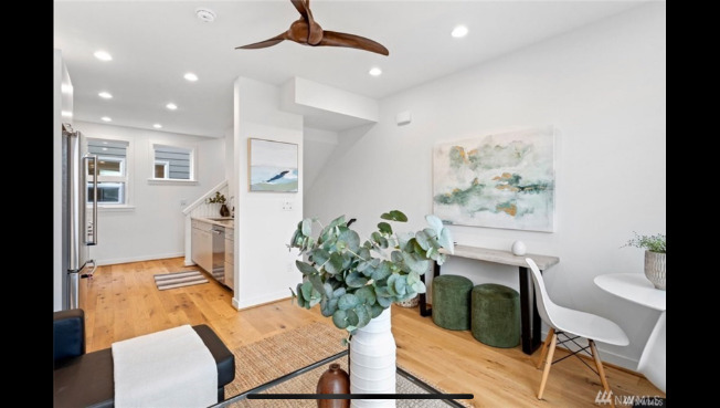 5808 17 AVE