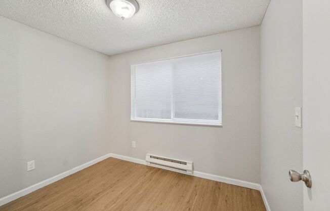 3 beds, 2 baths, 643 sqft, $1,900, Unit C305