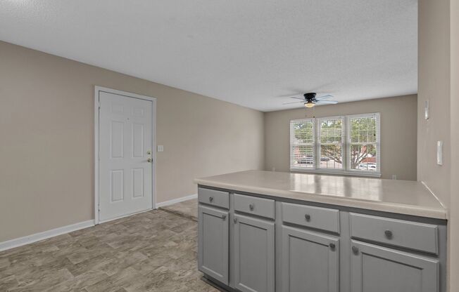 2 beds, 2 baths, $1,395, Unit 3703-F