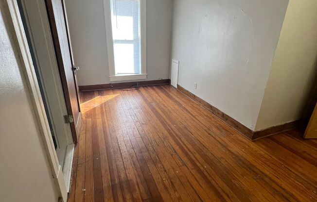 Duplex for rent in downtown Topeka!