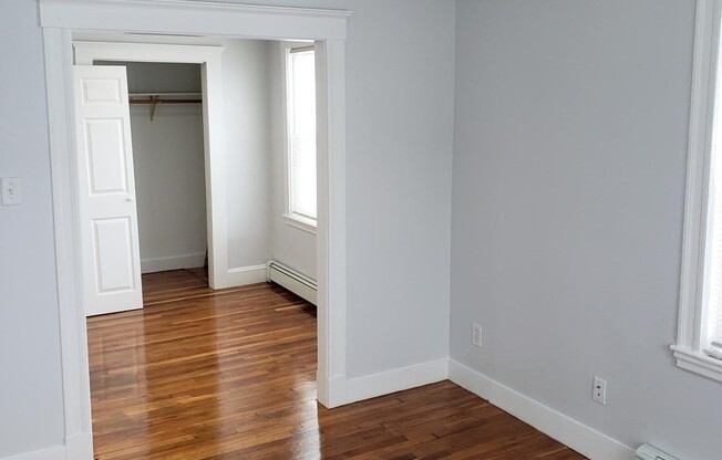 1 bed, 1 bath, 800 sqft, $2,275, Unit 41B