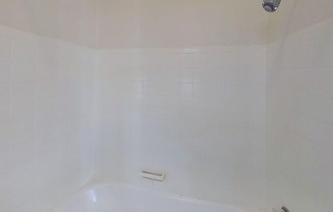 1 bed, 1 bath, 450 sqft, $1,329, Unit 109-3B
