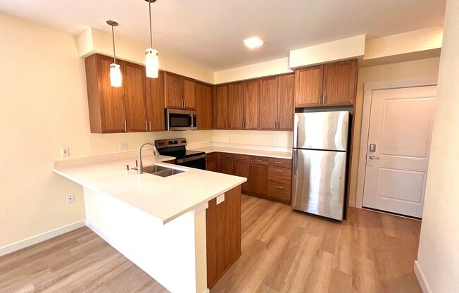 1 bed, 1 bath, 800 sqft, $1,600, Unit E205
