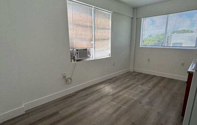 Lovely studio - Central location!