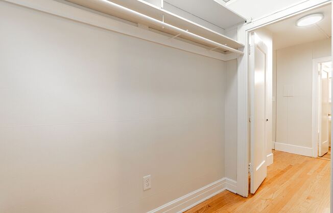 1 bed, 1 bath, 515 sqft, $1,799, Unit 212