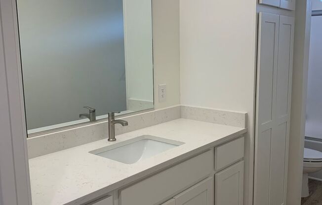 3 beds, 2 baths, 1,537 sqft, $1,995, Unit Pantano Vista 2494