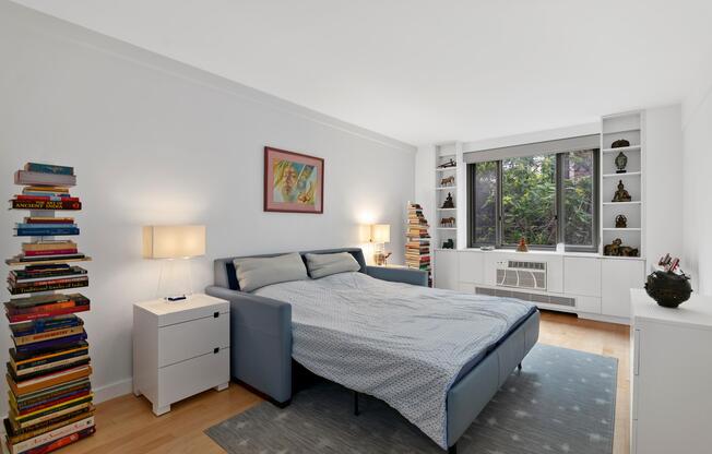 2 beds, 2 baths, 1,250 sqft, $6,500, Unit W7D
