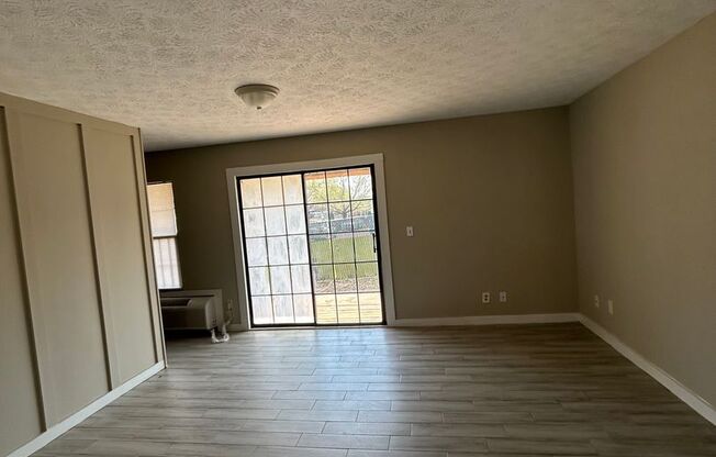 Welcome to Cleveland St Apartments.