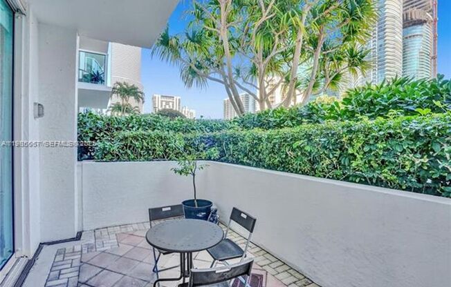 2 beds, 2 baths, $3,500, Unit # 1110