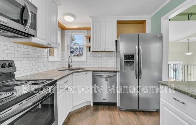 113 TRESCOTT CT