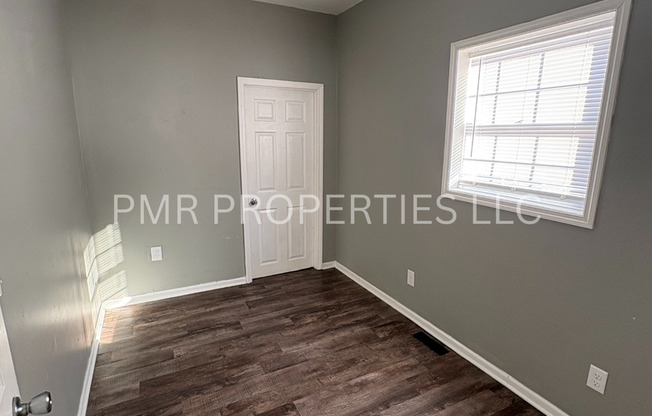 1207 South 33rd Street