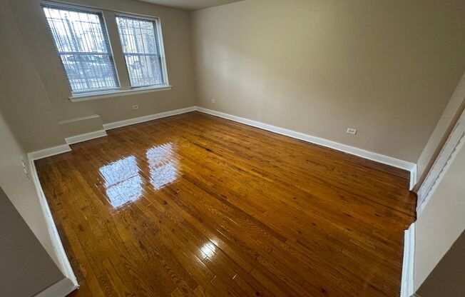 1 bed, 1 bath, $1,000, Unit 4850 #G1