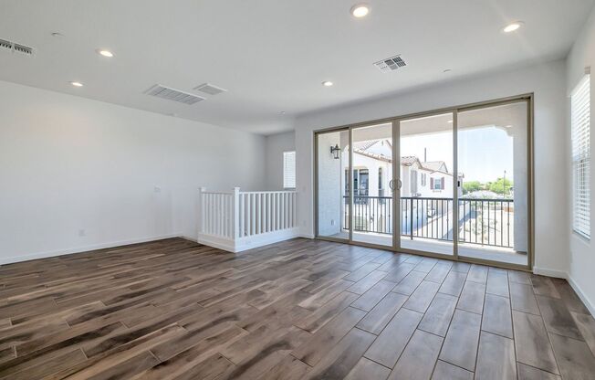 Like Brand New Luxurious Modern 3 Bedroom 2 Bath Townhome in Warner Meadow – Rare Rental Opportunity!